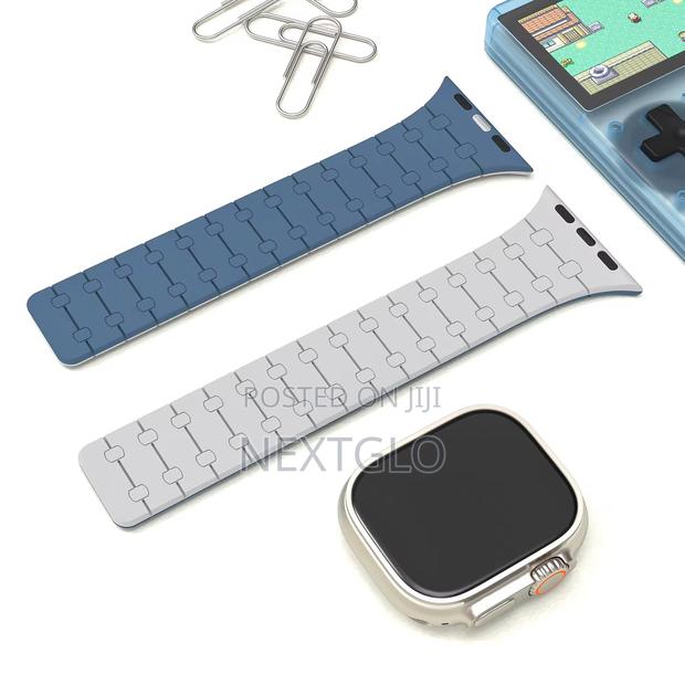 Magnetic Iwatch Straps · Photo 1