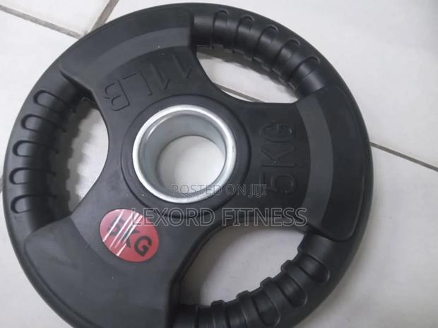 Barbell Weights 5kg Pair · Photo 2