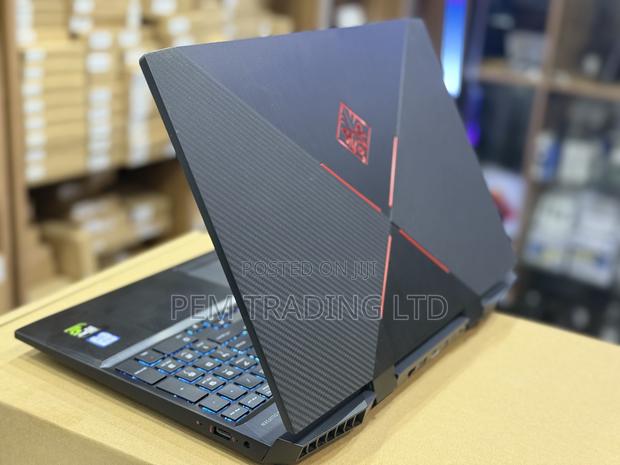 Laptop HP Omen 15 16GB Intel Core I7 SSD 512GB · Photo 1