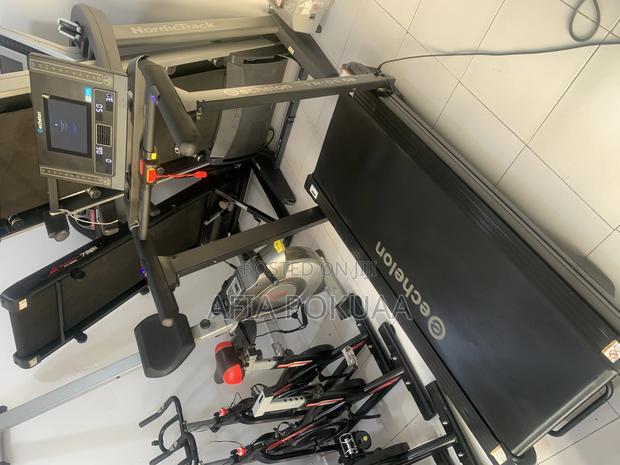 Echelon Stride 6 Treadmill 150 Kg Uk 2024edition · Photo 2