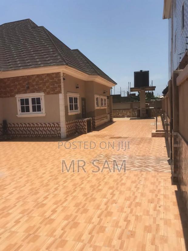 5bdrm House in Sam Properties, Kasoa for sale · Photo 2