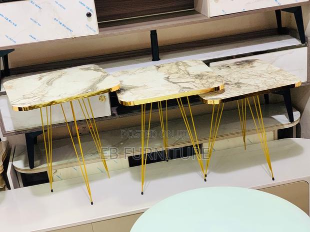 3 in 1 Coffee Table · Photo 1