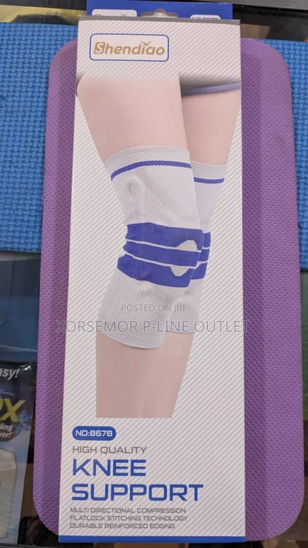 8678 Knee Support · Photo 2