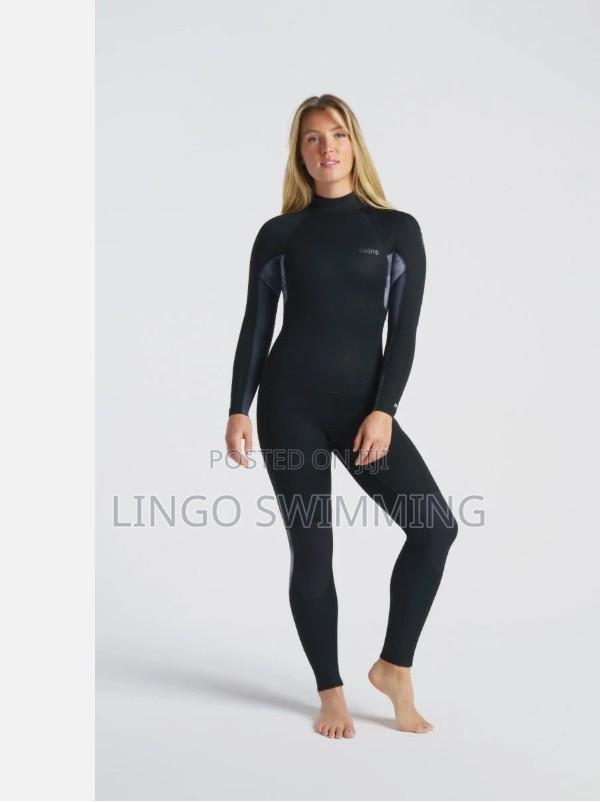 Adult Wetsuit · Photo 5