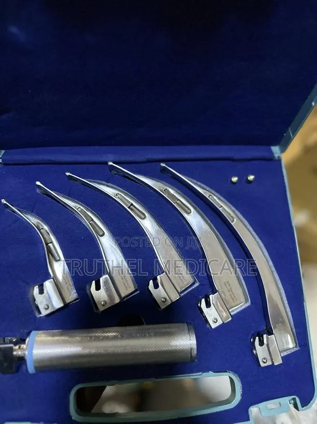 Laryngoscope - Fiber Optic (5blades) · Photo 1