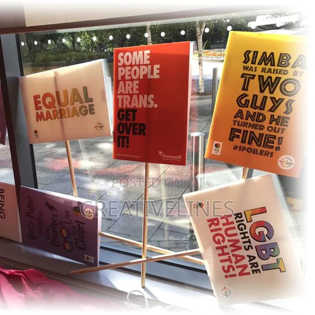 Customised Placards · Photo 1