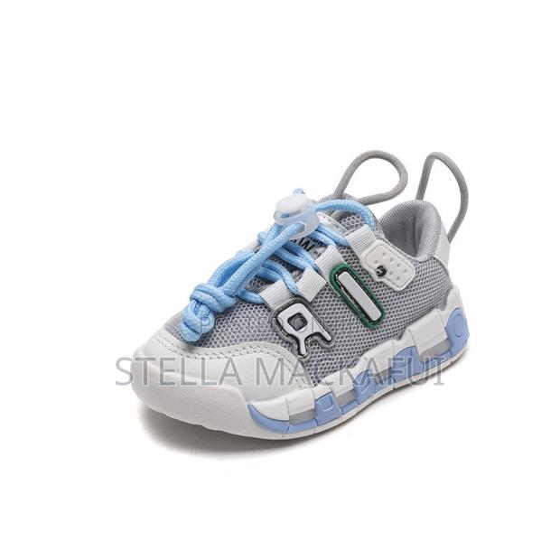 Led Sneakers for Children Size 21-26 · Photo 4