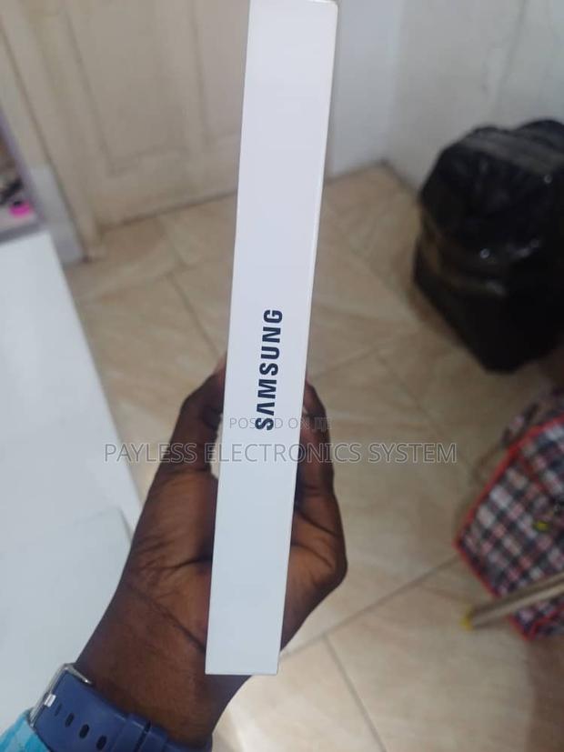 New Samsung Galaxy Tab S10 FE+ 256 GB · Photo 2