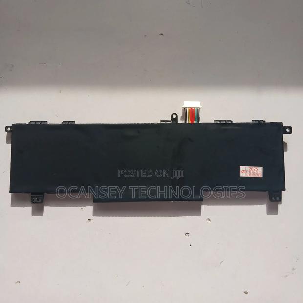 Original Hp Sd03xl Battery for Chromebook 13 G1 Core M5 8474 · Photo 2