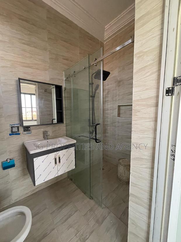 2bdrm Apartment in Spintex for rent · Photo 6