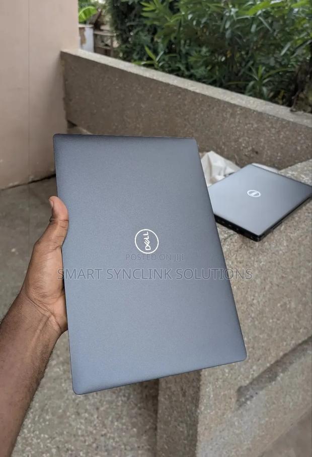 New Laptop Dell Latitude 5300 16GB Intel Core I5 SSD 256GB · Photo 3