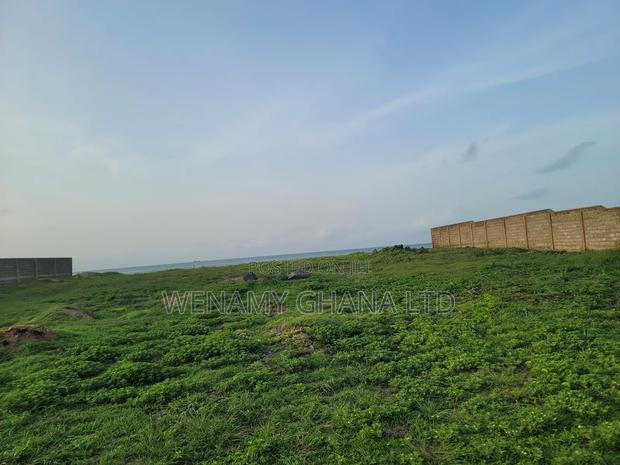 Beach Land for Sale · Photo 2