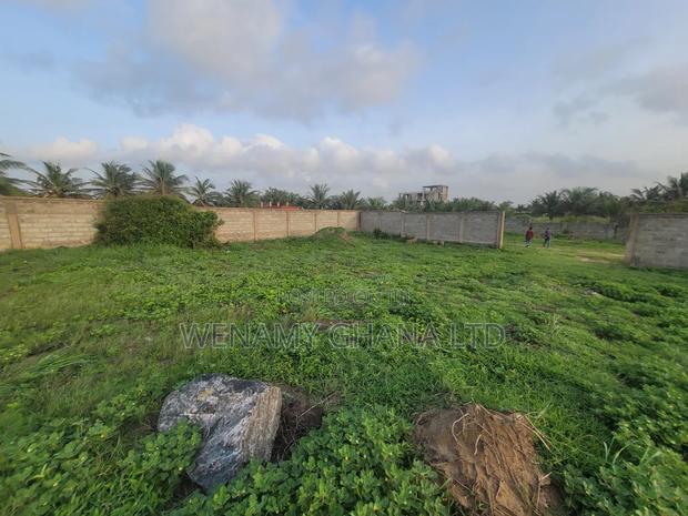 Beach Land for Sale · Photo 3