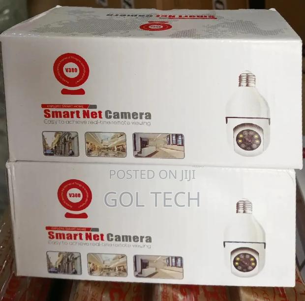 V380 Smart Wifi Bulb Camera PTZ Bulb Camera 2mp · Photo 1