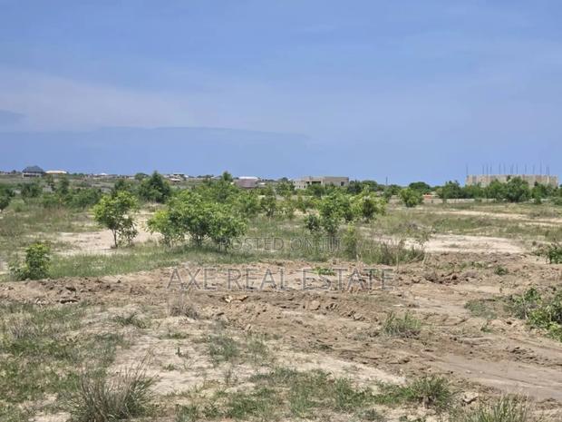 Mind Blowing Price Drop on Lands at Prampram · Photo 2