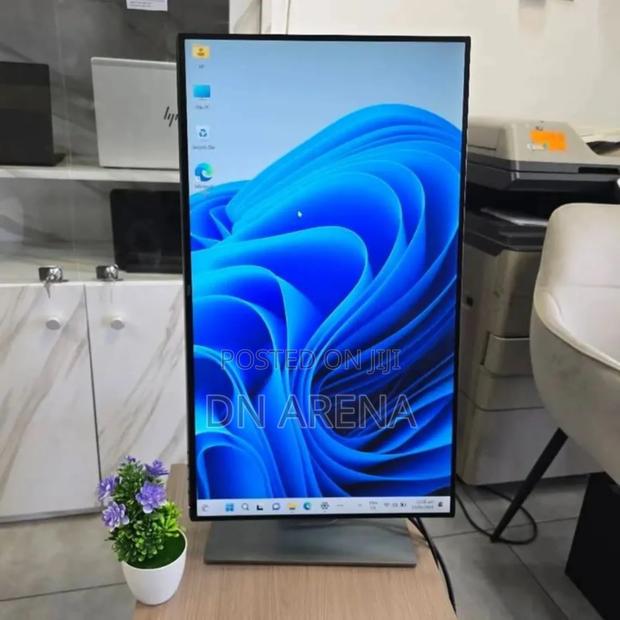 Dell Edgeless Monitor 27 Inch 360 Degrees Rotation. · Photo 2