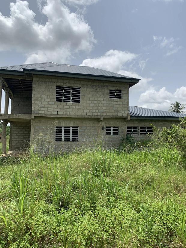 4bdrm House in Lasisi And Christ, Accra Metropolitan for sale · Photo 5