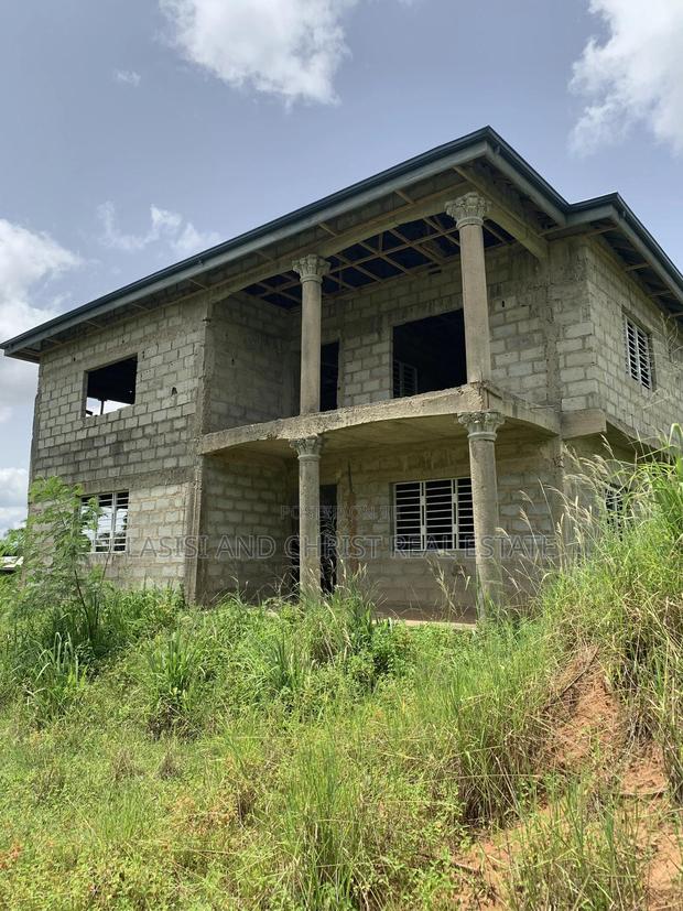 4bdrm House in Lasisi And Christ, Accra Metropolitan for sale