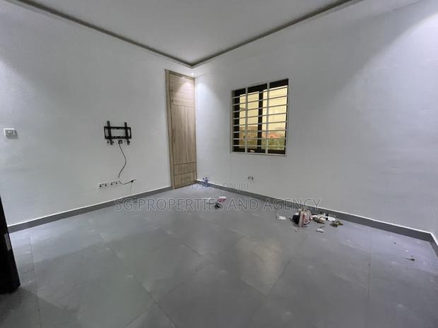 2bdrm Apartment in Spintex for rent · Photo 7