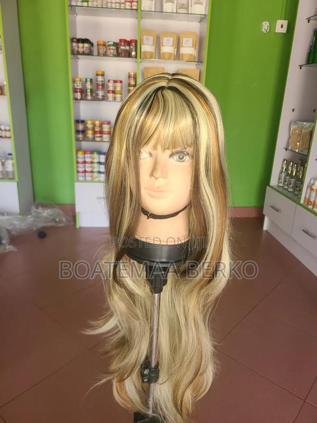 Golden Brown French Cut Wig Cap · Photo 4