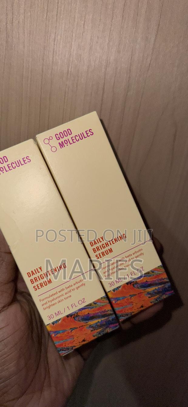 Good Molecules Daily Brightening Serum · Photo 1