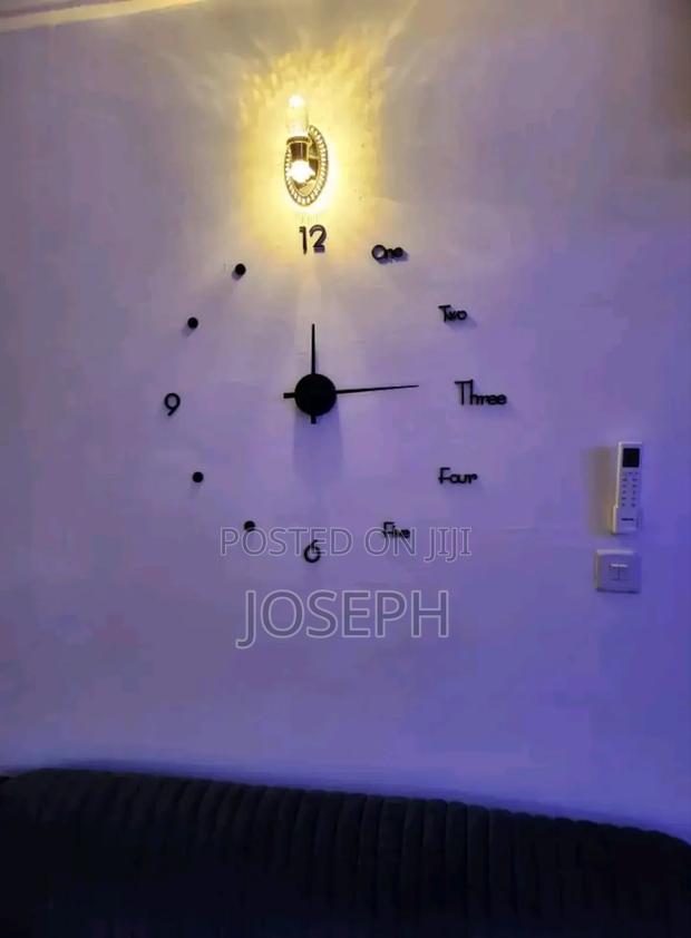 Big 3d Wall Clock · Photo 1