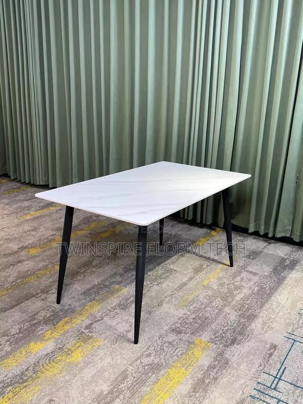 Rock Slab Dining Table · Photo 2