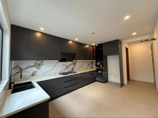 4bdrm House in Spintex for sale · Photo 7