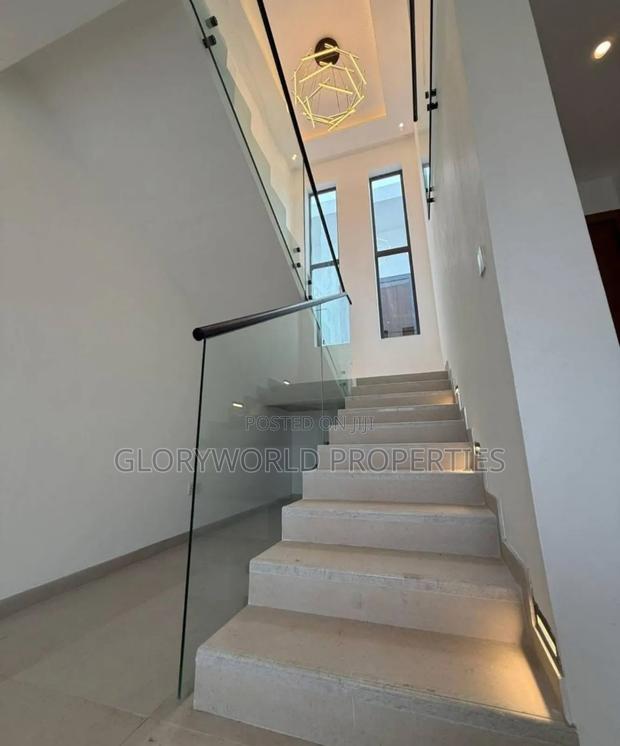 4bdrm House in Spintex for sale · Photo 6