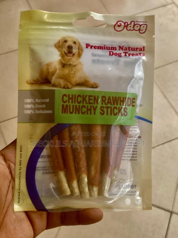 Chicken Munch Stick Dog Treat · Photo 1