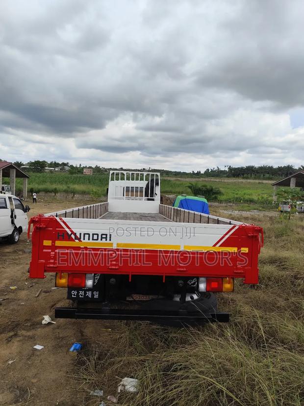 Hyundai 25ton. Heavy Duty. New Arrivals · Photo 4
