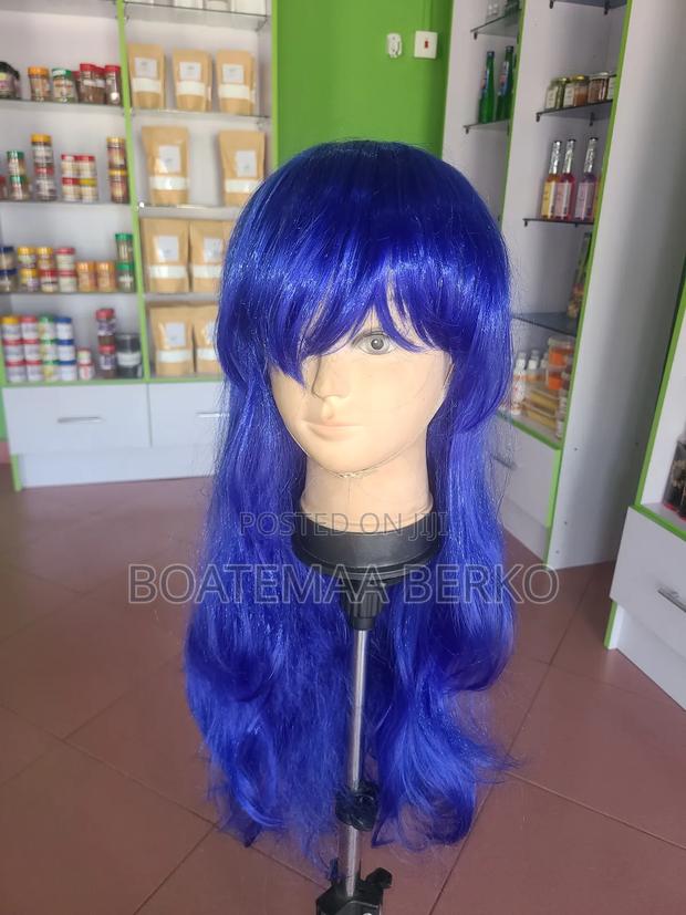 Blue French Cut Body Wave Hair · Photo 1