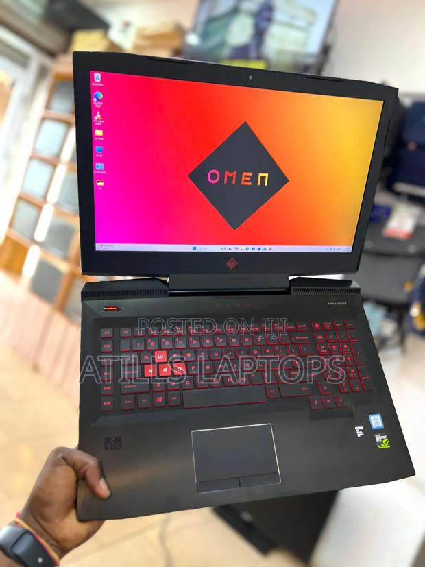 Laptop HP Omen 17-An188nr 16GB Intel Core I7 HDD+SSD 1.5T · Photo 4