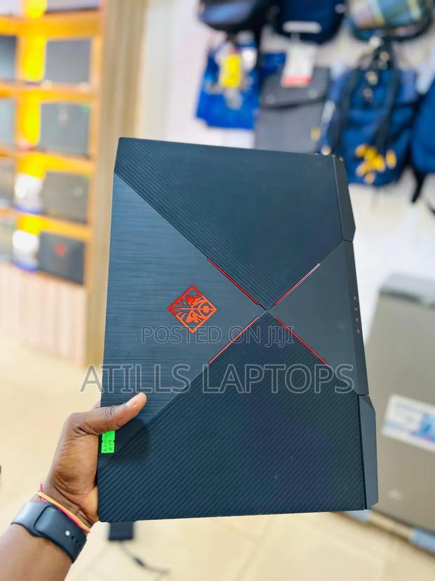 Laptop HP Omen 17-An188nr 16GB Intel Core I7 HDD+SSD 1.5T · Photo 8