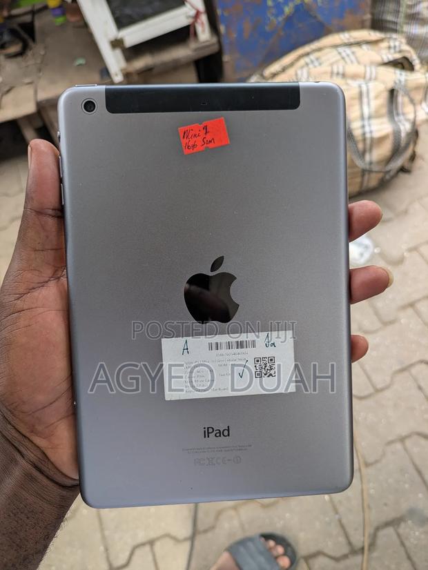 Apple iPad mini 2 16 GB Silver · Photo 3