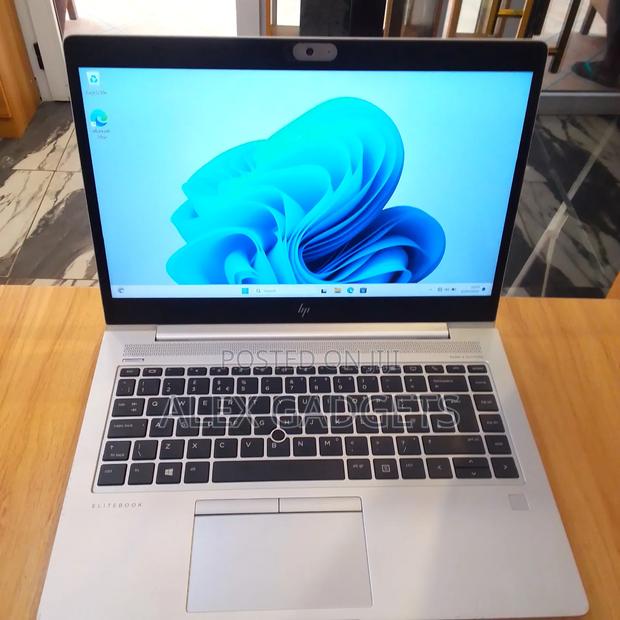 Laptop HP EliteBook 745 G5 8GB AMD Ryzen 3 SSD 128GB · Photo 2