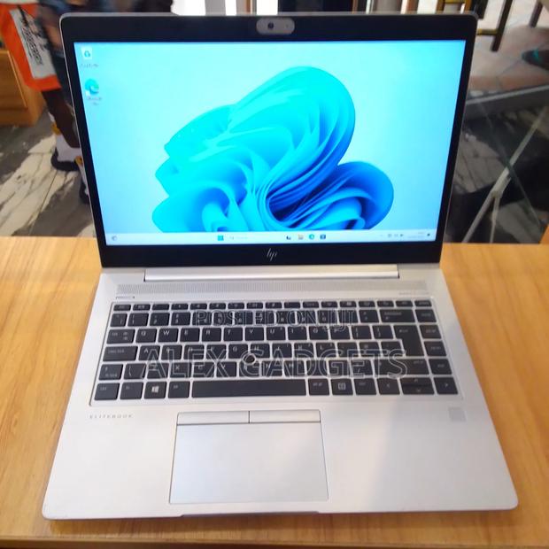 Laptop HP EliteBook 745 G5 8GB AMD Ryzen 3 SSD 128GB · Photo 1