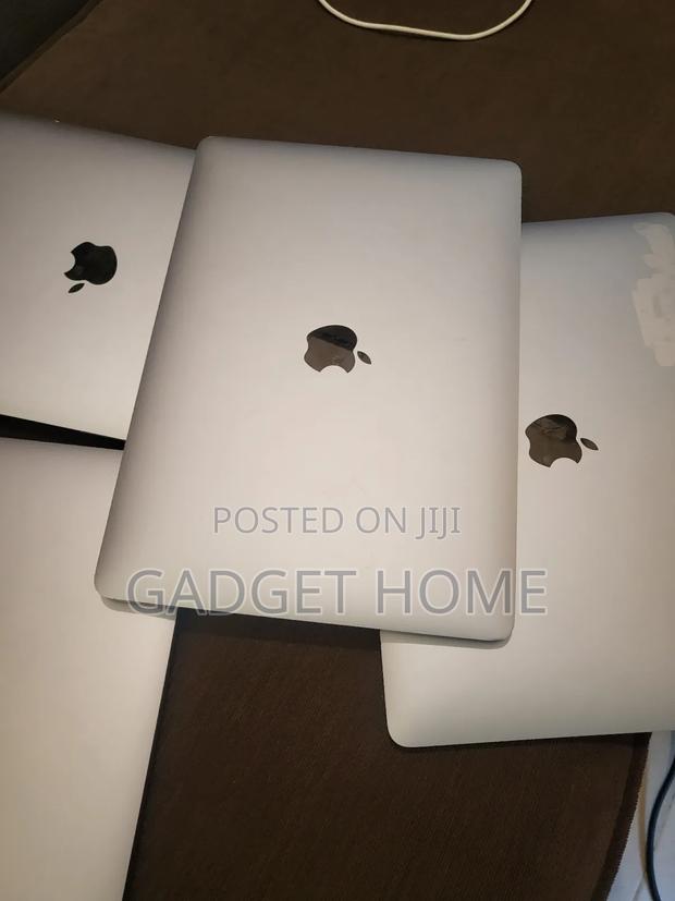 Laptop Apple MacBook Air 8GB Intel Core i5 SSD 128GB · Photo 6