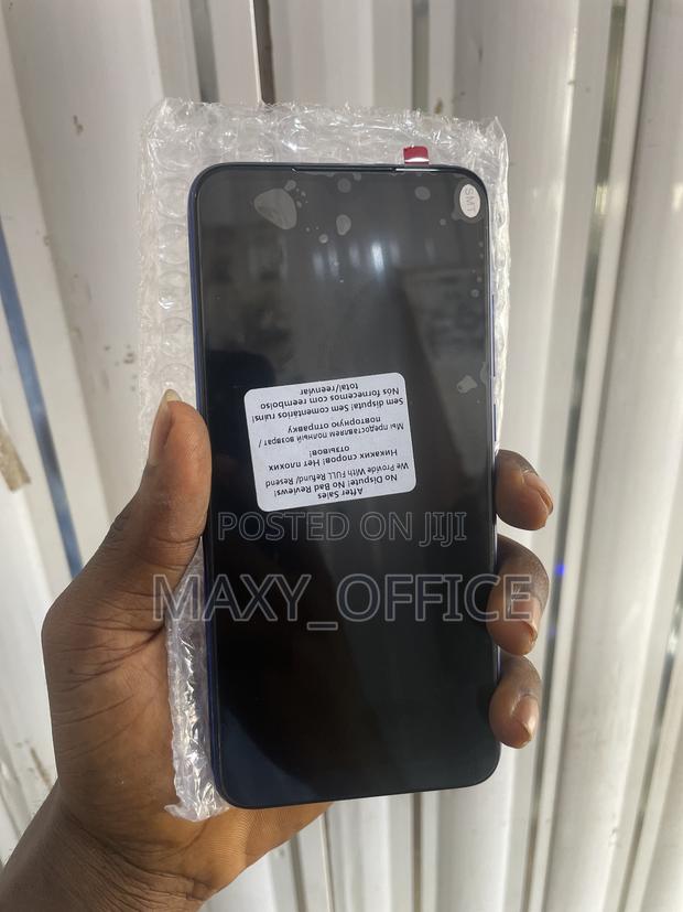 Redmi Note 7 Screen Replacement · Photo 4