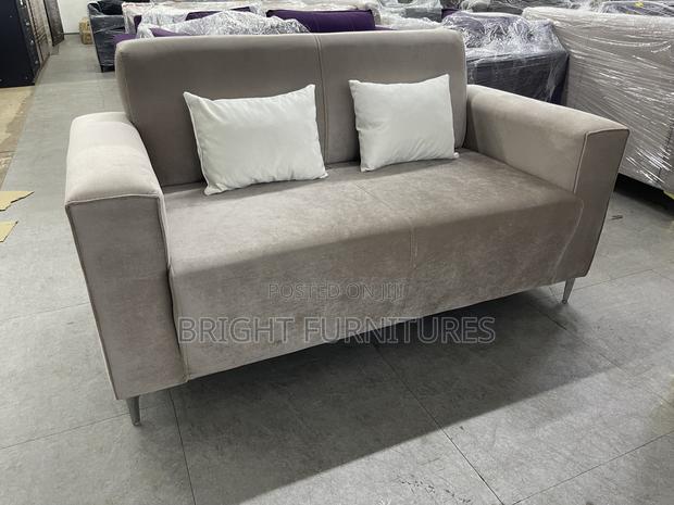 Quality 2 Seater Sofa · Photo 2