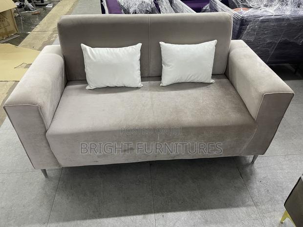 Quality 2 Seater Sofa · Photo 1
