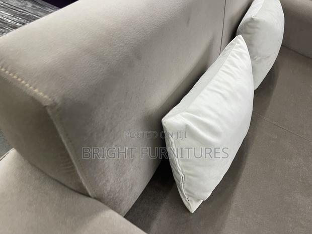 Quality 2 Seater Sofa · Photo 5