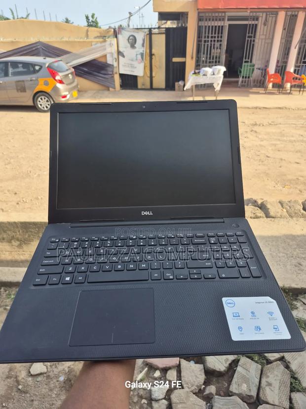 Laptop Dell Inspiron 15 8GB Intel Core i7 HDD 500GB · Photo 2