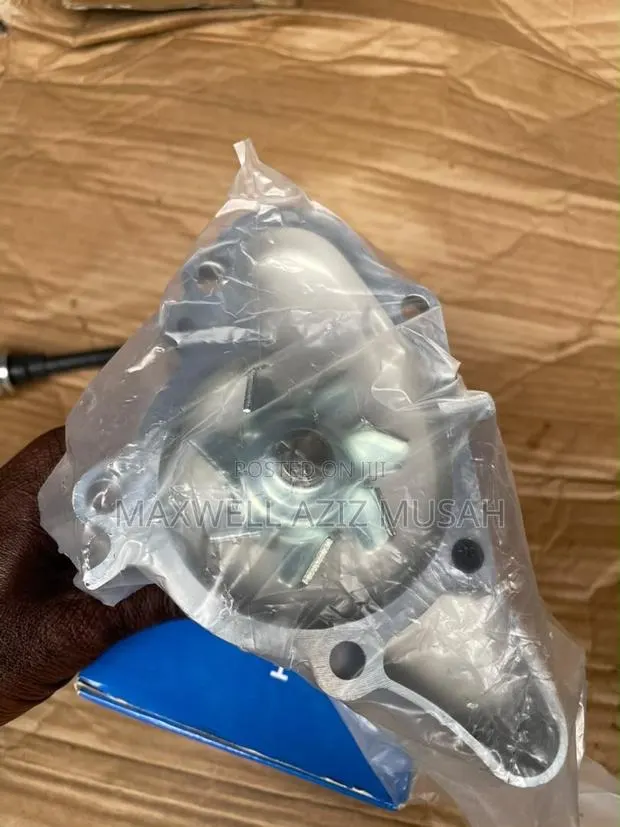 Original Water Pump for All Cars Available · Photo 1