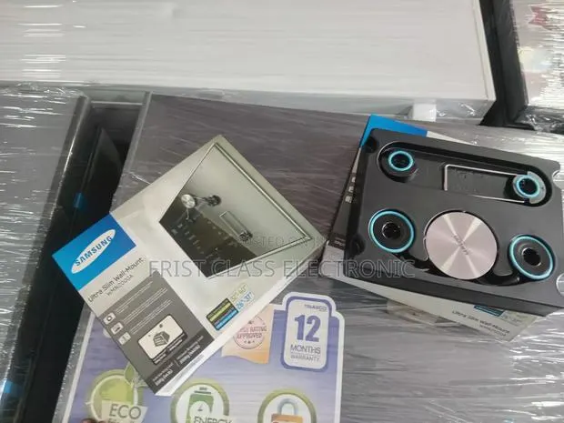 Samsung Wall Mount Space Saver · Photo 1