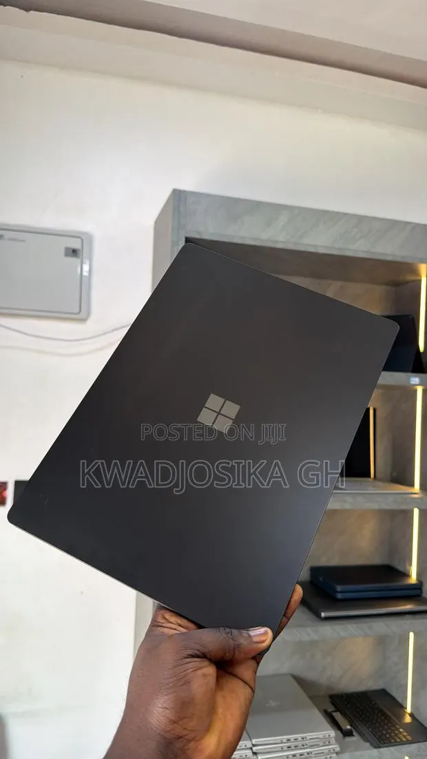 Laptop Microsoft Surface Laptop 3 16GB Intel Core i7 SSD 512GB · Photo 1
