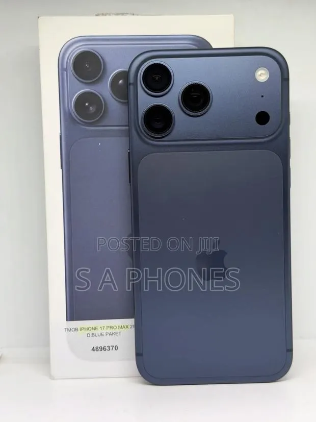 Apple iPhone 17 Pro Max 256 GB Blue · Photo 1