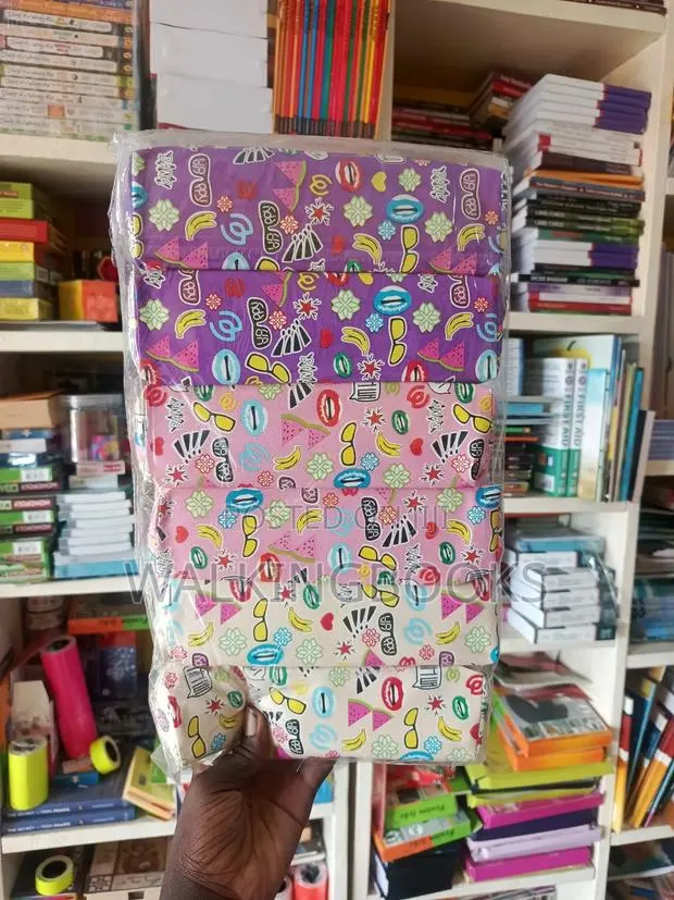 Small Pencil Case · Photo 1