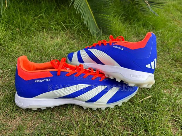 Adidas Gym Boots · Photo 3