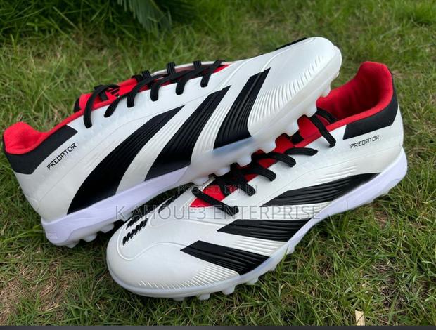 Adidas Gym Boots · Photo 4